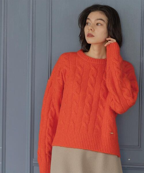OPAQUE.CLIP(オペークドットクリップ)の「MIXミドルゲージケーブルニット【洗濯機OK】(ニット/セーター・レディース・チャコールグレー/オレンジ/ベージュ・42/40/38)」の9枚目の写真
