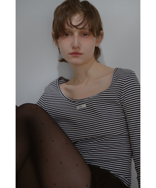 LETERIE(レテリー)の「LR ROUND NECK LONG SLEEVE_BLACK(Tシャツ/カットソー・レディース・ブラック・FREE)」の1枚目の写真