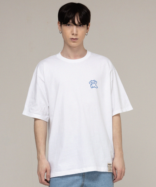 GRAVER（グレーバー）の「[ユニセックス]スモールラインベアスマイル半袖Tシャツ_ホワイト（Tシャツ/カットソー・レディース・ホワイト・SMALL/MEDIUM/LARGE/X-LARGE）」の3枚目の写真