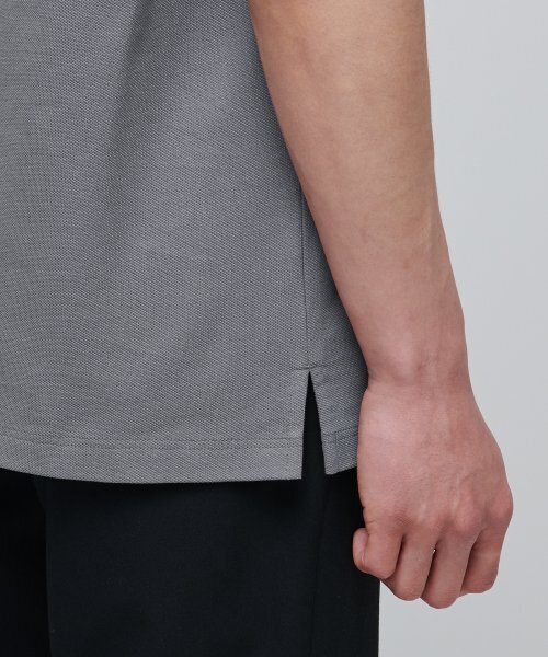 MUSINSA STANDARD(ムシンサスタンダード)の「スリットネックピケポロシャツ【グレー】(ポロシャツ・メンズ・その他・XX-LARGE/SMALL/MEDIUM/LARGE/X-LARGE)」の7枚目の写真