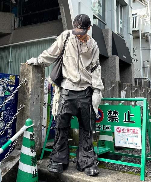 Never mind the XU（ネバーマインドザエックスユー）の「【Never mind the XU】studs washing zip up hoodie / 【ネバーマインド ザ エックスユー】スタッズウォッシングジップパーカー（パーカー・メンズ・ホワイト/ブラック・L）」の5枚目の写真