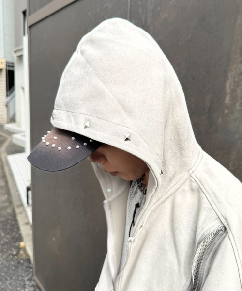 Never mind the XU（ネバーマインドザエックスユー）の「【Never mind the XU】studs washing zip up hoodie / 【ネバーマインド ザ エックスユー】スタッズウォッシングジップパーカー（パーカー・メンズ・ホワイト/ブラック・L）」の11枚目の写真