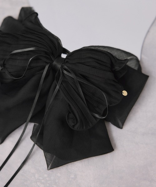 VIS（ビス）の「レイヤードリボンバンス（バレッタ/ヘアクリップ・レディース・ブラック/オフホワイト・FREE）」の2枚目の写真