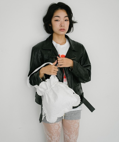 THEATRE PRODUCTS(シアタープロダクツ)の「キルティングエンブロイダリーショルダーバッグ(ショルダーバッグ・レディース・ホワイト/ブラック・FREE)」の12枚目の写真