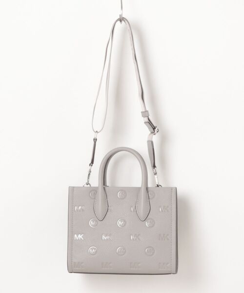 MICHAEL KORS(マイケルコース)の「MIRELLA SM SHOPPER TZ XBODY クロスボディ(ショルダーバッグ・レディース・グレー系・FREE)」の2枚目の写真
