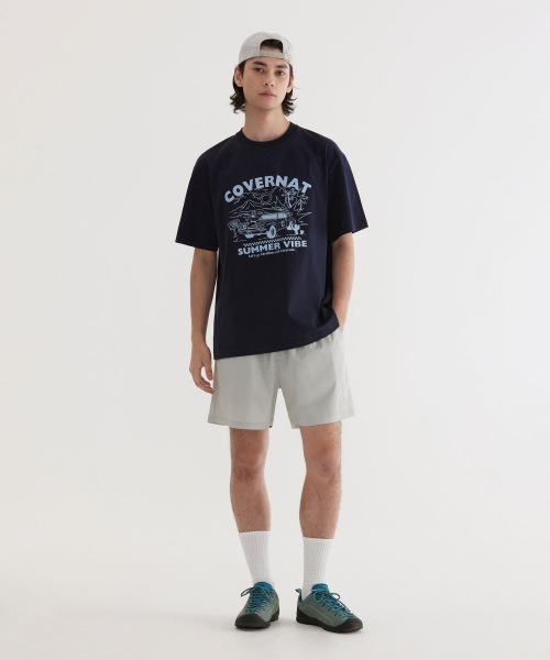 COVERNAT(カバーナット)の「ボリュームカーグラフィックTシャツダークネイビー(Tシャツ/カットソー・レディース・その他・X-SMALL/SMALL/MEDIUM/LARGE/X-LARGE/XX-LARGE)」の4枚目の写真