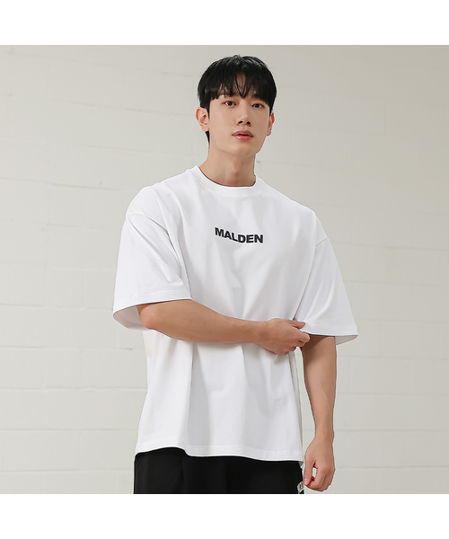 MALDEN(モールデン)の「シグニチャーオーバーサイズTシャツ(Tシャツ/カットソー・メンズ・チャコール/ネイビー/ホワイト/ブラック・LARGE/X-LARGE/MEDIUM/XX-LARGE)」の2枚目の写真