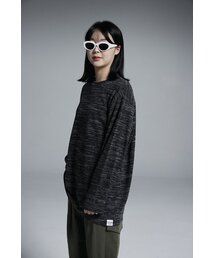 APOSTROPHE COMMA（アポストロフィコンマ）の「バットムポイントボカシラウンドニット（ブラック）（ニット/セーター）」