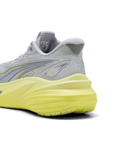 PUMA(プーマ)の「PUMA プーマ メンズ マグマックス ニトロ 2 ランニングシューズ(スニーカー・メンズ・グレー系その他6/ホワイト系その他・28.5cm/28.0cm/29.0cm/27.5cm/26.0cm/25.5cm/27.0cm/26.5cm/25.0cm/30.0cm)」の9枚目の写真