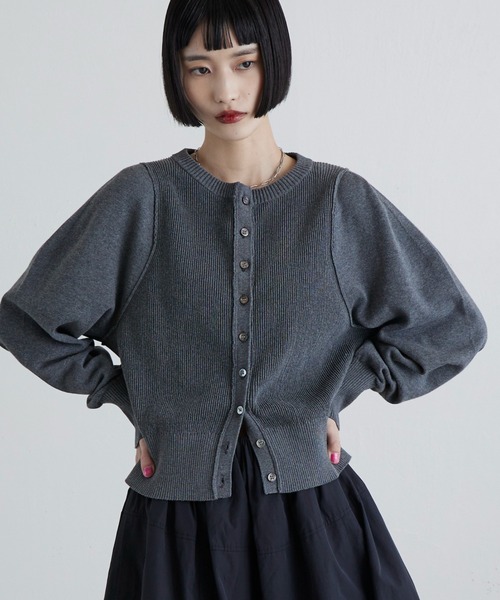 Lui's（ルイス）の「コットンコンパクトカーディガン（カーディガン/ボレロ・レディース・グレー/ライトグレー/ブラック・FREE）」の3枚目の写真