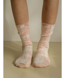 SOOPUI（スープイ）の「Plants tie-dye socks in pink（ソックス/靴下・レディース）」