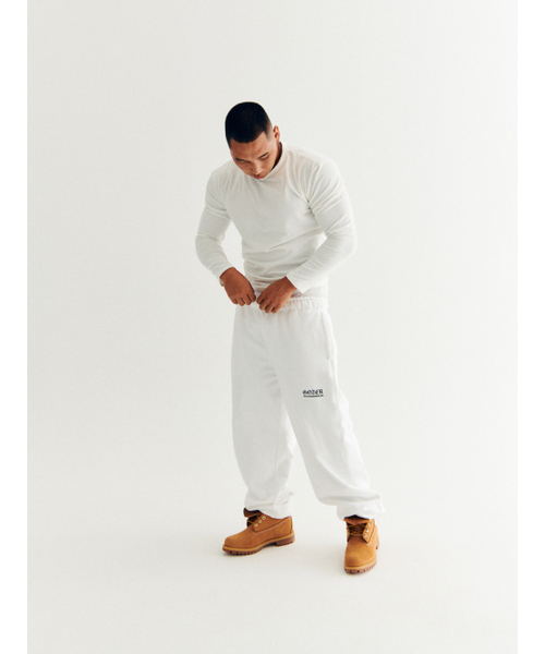 GOZER（ゴーザー）の「UNDER BOODLE ROUND LONG SLEEVES_WHITE（Tシャツ/カットソー・メンズ・ホワイト・MEDIUM/LARGE/X-LARGE/XX-LARGE）」の2枚目の写真