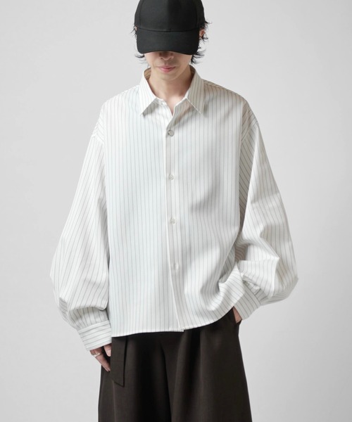 Lui's(ルイス)の「【Neucon/ニューコン】BALLOON SLEEVE STRIPE OVER SHIRT / バルーンスリーブストライプオーバーシャツ(シャツ/ブラウス・メンズ・ネイビー/ホワイト/ブラック・1/2)」の13枚目の写真