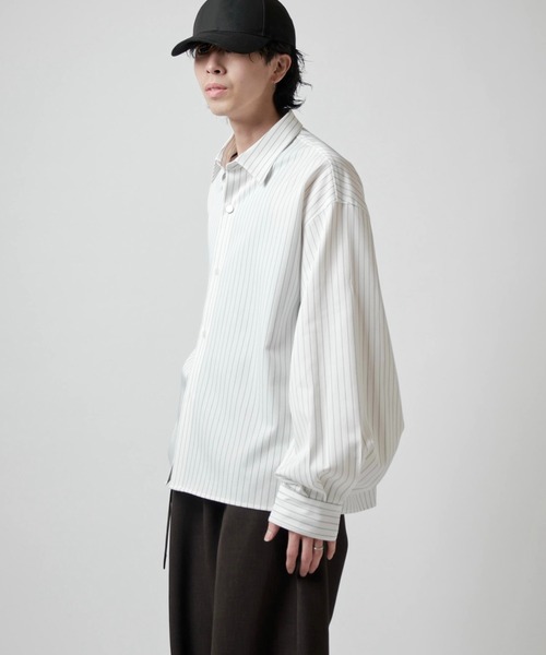 Lui's(ルイス)の「【Neucon/ニューコン】BALLOON SLEEVE STRIPE OVER SHIRT / バルーンスリーブストライプオーバーシャツ(シャツ/ブラウス・メンズ・ネイビー/ホワイト/ブラック・1/2)」の11枚目の写真