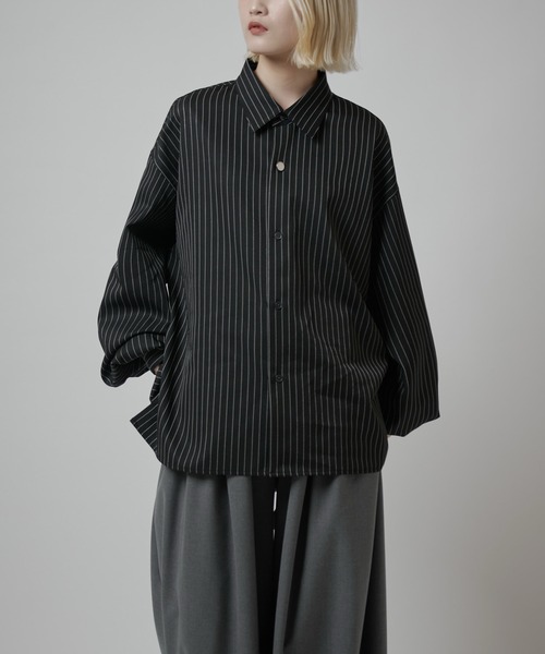 Lui's（ルイス）の「【Neucon】BALLOON SLEEVE STRIPE OVER SHIR / バルーンスリーブストライプオーバーシャツ（シャツ/ブラウス・メンズ・ネイビー/ホワイト/ブラック・1/2）」の22枚目の写真