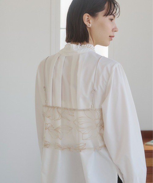 ANGIE（アンジー）の「チュール シアー フラワー刺繍 ビスチェ（キャミソール・レディース・ライトベージュ/ブラック・FREE）」の9枚目の写真