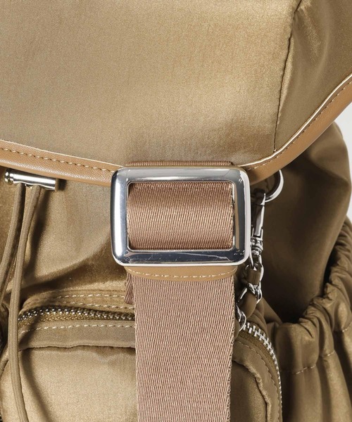 HEREIAM(ヘレイアム)の「【HEREIAM】Weeミニリュック(ナイロン)(バックパック/リュック・レディース・レッド/ブラック/シャンパン・FREE)」の10枚目の写真