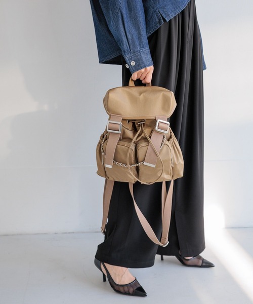 HEREIAM(ヘレイアム)の「【HEREIAM】Weeミニリュック(ナイロン)(バックパック/リュック・レディース・レッド/ブラック/シャンパン・FREE)」の7枚目の写真