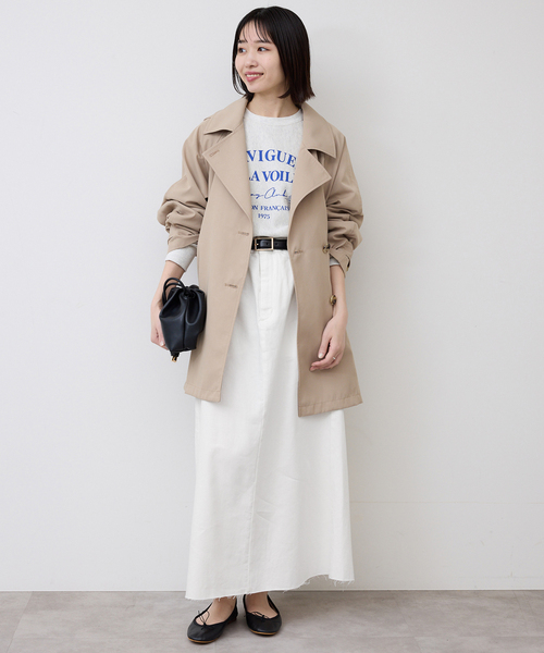 SLOBE IENA(スローブイエナ)の「LE DENIM BOXY TUCK デニムスカート(デニムスカート・レディース・ネイビー/ホワイト・38/36)」の3枚目の写真