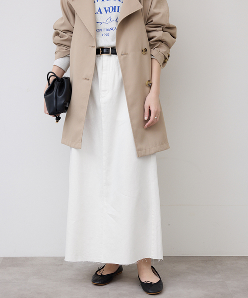 SLOBE IENA(スローブイエナ)の「LE DENIM BOXY TUCK デニムスカート(デニムスカート・レディース・ネイビー/ホワイト・38/36)」の7枚目の写真