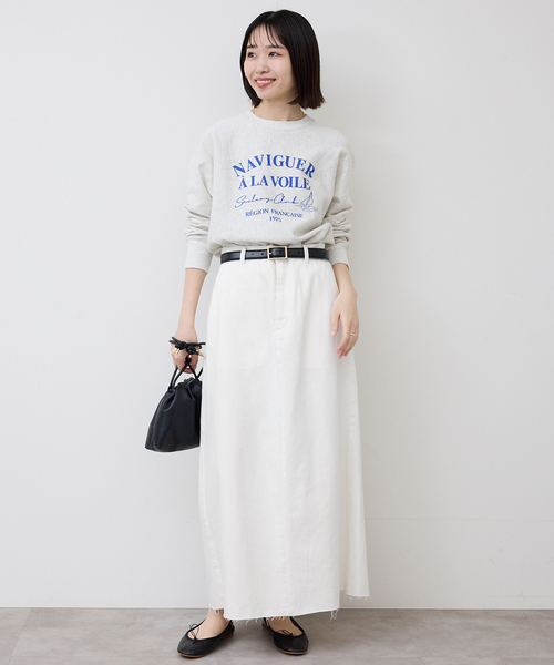 SLOBE IENA(スローブイエナ)の「LE DENIM BOXY TUCK デニムスカート(デニムスカート・レディース・ネイビー/ホワイト・38/36)」の8枚目の写真