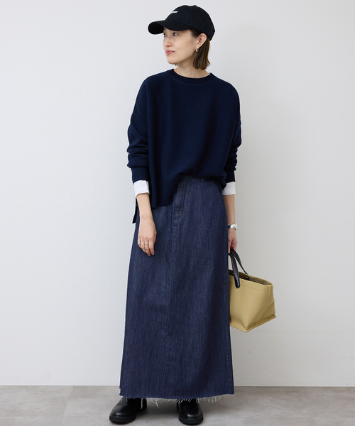 SLOBE IENA(スローブイエナ)の「LE DENIM BOXY TUCK デニムスカート(デニムスカート・レディース・ネイビー/ホワイト・38/36)」の16枚目の写真
