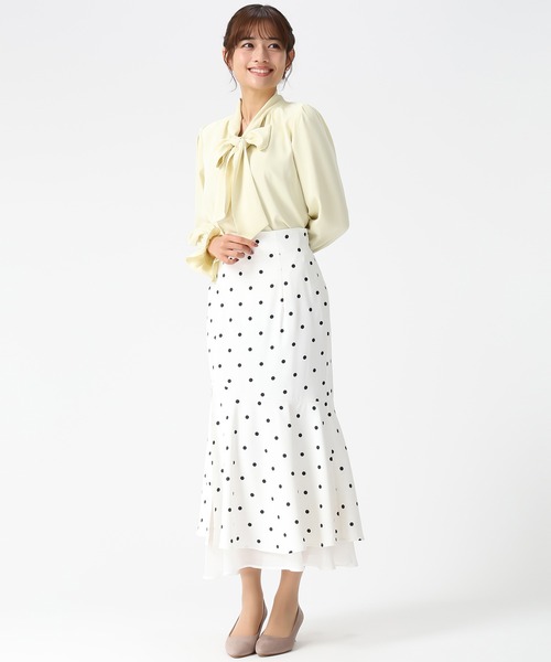 MISCH MASCH（ミッシュマッシュ）の「2026春夏新作 裾シアーマーメイドスカート（スカート・レディース・グレー/ブルー/ホワイト×ブラック・M/S）」の5枚目の写真