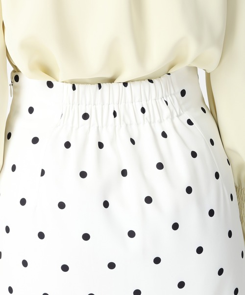 MISCH MASCH（ミッシュマッシュ）の「2026春夏新作 裾シアーマーメイドスカート（スカート・レディース・グレー/ブルー/ホワイト×ブラック・M/S）」の11枚目の写真