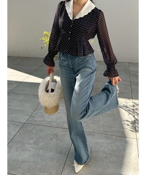 LILY BROWN（リリーブラウン）の「【WEB限定00サイズ】ストレッチセミフレアデニムパンツ（デニムパンツ・レディース・ライトブルー/ブルー/インディゴブルー・0/1）」の13枚目の写真