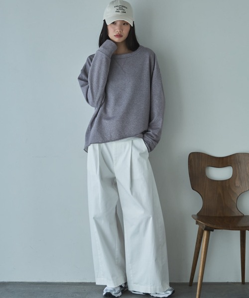 Doux archives(ドゥアルシーヴ)の「ボートネックラメ裏毛長袖プルオーバー(スウェット・レディース・ピンク/オフホワイト/グレー・FREE)」の9枚目の写真