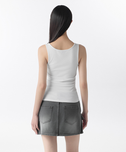 MUSINSA STANDARD WOMAN（ムシンサスタンダードウーマン）の「ウィメンズソフトジャージヘンリータンクトップ[ホワイト]（Tシャツ/カットソー・レディース・その他・SMALL/MEDIUM/LARGE/X-SMALL）」の3枚目の写真