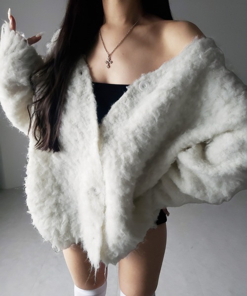 me+em select(ミームセレクト)の「【 2color 】シャギーニットビッグカーディガンミニワンピース / shaggy knit big cardigan mini onepiece ※※(カーディガン/ボレロ・レディース・ホワイト/ブラック・FREE)」の22枚目の写真