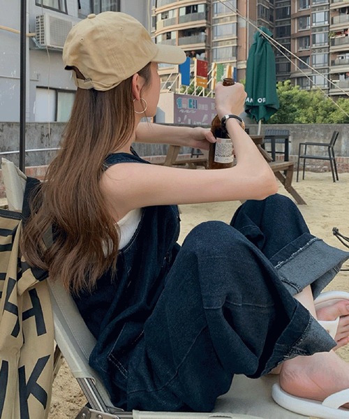 ARCADE（アーケード）の「春夏服 ワイドデニムサロペットパンツ -ARCADE Limited Line-（サロペット/オーバーオール・レディース・ネイビー・FREE）」の5枚目の写真