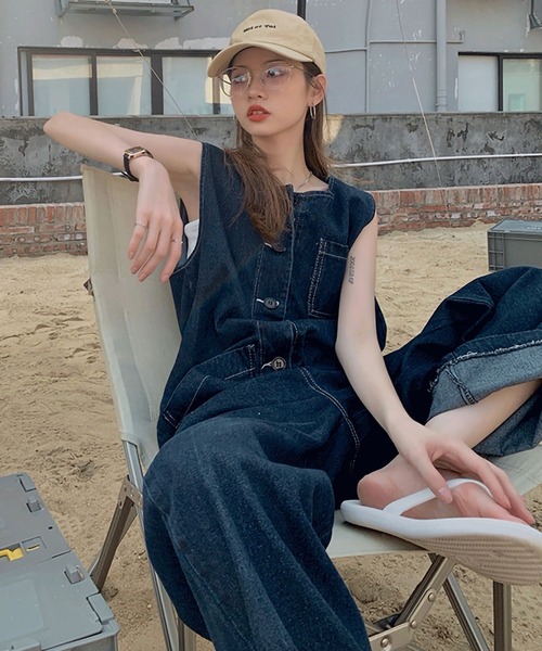 ARCADE（アーケード）の「春夏服 ワイドデニムサロペットパンツ -ARCADE Limited Line-（サロペット/オーバーオール・レディース・ネイビー・FREE）」の6枚目の写真