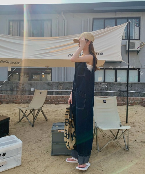 ARCADE（アーケード）の「春夏服 ワイドデニムサロペットパンツ -ARCADE Limited Line-（サロペット/オーバーオール・レディース・ネイビー・FREE）」の4枚目の写真