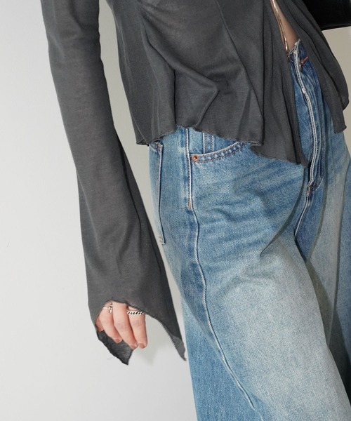 chuclla（チュクラ）の「シャーリングVネックフレアトップス chw26s087（Tシャツ/カットソー・レディース・グレー/アイボリー/ブラック・FREE）」の21枚目の写真