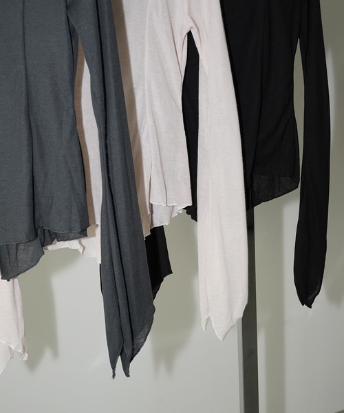 chuclla（チュクラ）の「シャーリングVネックフレアトップス chw26s087（Tシャツ/カットソー・レディース・グレー/アイボリー/ブラック・FREE）」の17枚目の写真