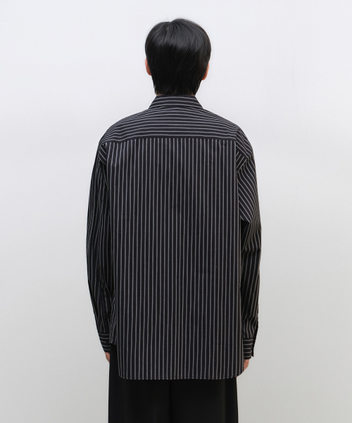 MUSINSA STANDARD（ムシンサスタンダード）の「リラックスドダブルピンストライプポプリンシャツ[ブラック/ホワイト]（シャツ/ブラウス・メンズ・その他・SMALL/MEDIUM/LARGE/X-LARGE/2XL）」の5枚目の写真