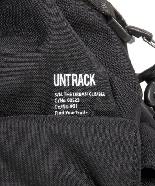 UNTRACK（アントラック）の「ショルダーバッグ ザアーバンクライマー L カジュアル 60523（ショルダーバッグ・メンズ・ブラック・FREE）」の7枚目の写真