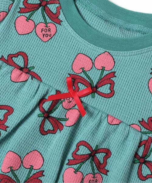 Ampersand（アンパサンド）の「【リンク】カラフルポップ総柄パジャマ（ルームウェア/パジャマ・キッズ・ピンク/エメラルド・140/130/120/110/100/90/80）」の7枚目の写真