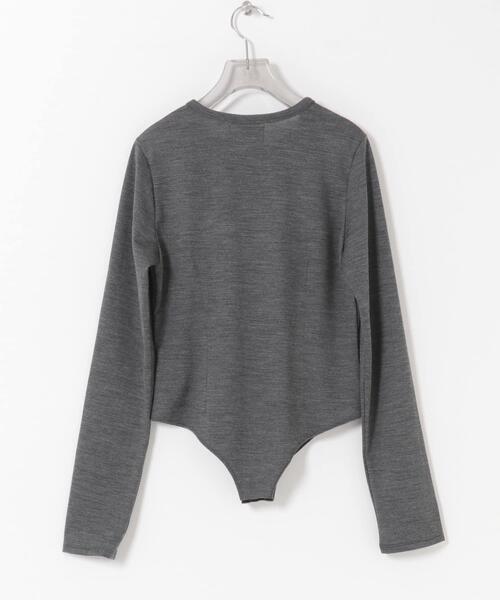 URBAN RESEARCH(アーバンリサーチ)の「new basic WASHABLE WOOL CONTOUR TOP(Tシャツ/カットソー・レディース・ブラック/ネイビー/チャコールグレー・FREE)」の6枚目の写真