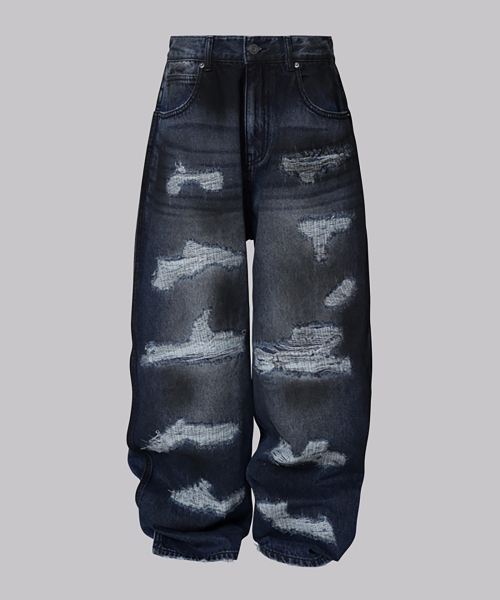 CORNERBLESS(コーナーブレス)の「QUILTED DIRTY DENIM PANTS(デニムパンツ・レディース・その他・MEDIUM/LARGE/SMALL)」の1枚目の写真