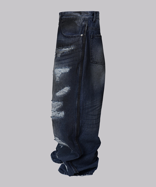 CORNERBLESS(コーナーブレス)の「QUILTED DIRTY DENIM PANTS(デニムパンツ・レディース・その他・MEDIUM/LARGE/SMALL)」の2枚目の写真