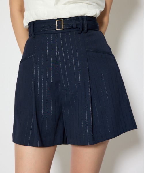 rienda(リエンダ)の「ベルト付きセンタープレスショートパンツ 春服(その他パンツ・レディース・ブラック/ブルー系その他3/ベージュ・X-SMALL/SMALL/MEDIUM)」の1枚目の写真