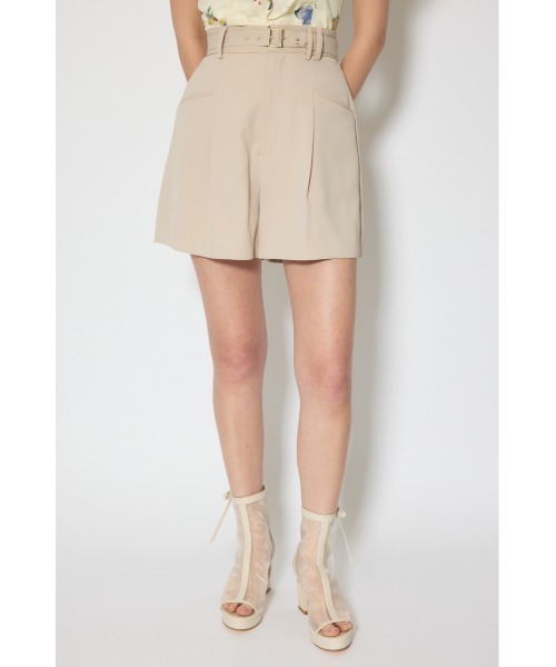 rienda(リエンダ)の「ベルト付きセンタープレスショートパンツ 春服(その他パンツ・レディース・ブラック/ブルー系その他3/ベージュ・X-SMALL/SMALL/MEDIUM)」の6枚目の写真