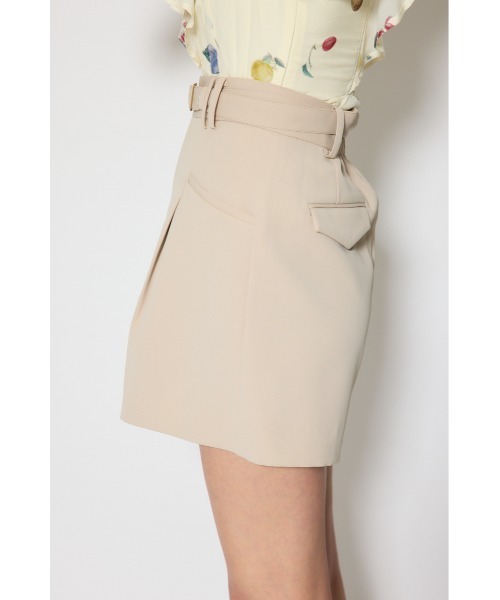 rienda(リエンダ)の「ベルト付きセンタープレスショートパンツ 春服(その他パンツ・レディース・ブラック/ブルー系その他3/ベージュ・X-SMALL/SMALL/MEDIUM)」の11枚目の写真