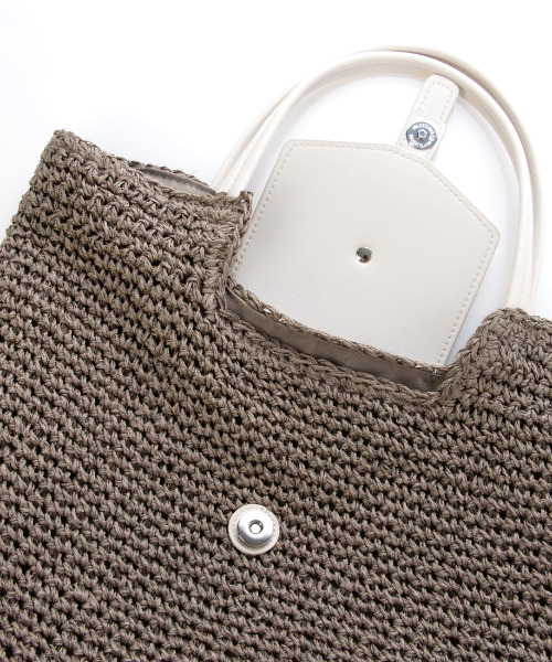 cache cache(カシュ カシュ)の「カシュカシュ cachecache / ベルトフラップクロッシェトート カゴバッグ(かごバッグ・レディース・グレー/ブラック/キャメル/ベージュ系その他・FREE)」の6枚目の写真