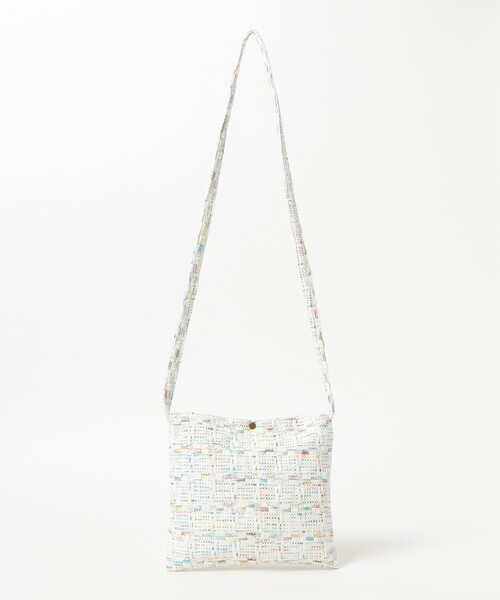 fennica(フェニカ)の「Kijinokanosei / ショルダーバッグ(ショルダーバッグ・レディース・イエロー/ホワイト・ONE SIZE)」の7枚目の写真