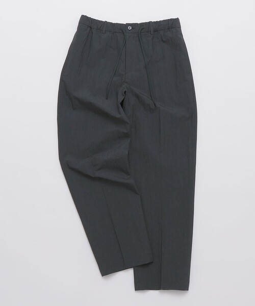SHIPS（シップス）の「SHIPS:〈洗濯機可能〉CO+ ノープリーツ パンツ(セットアップ対応)（その他パンツ・メンズ・ダークグレー/グレー系その他/ブラック・SMALL/MEDIUM/LARGE）」の15枚目の写真