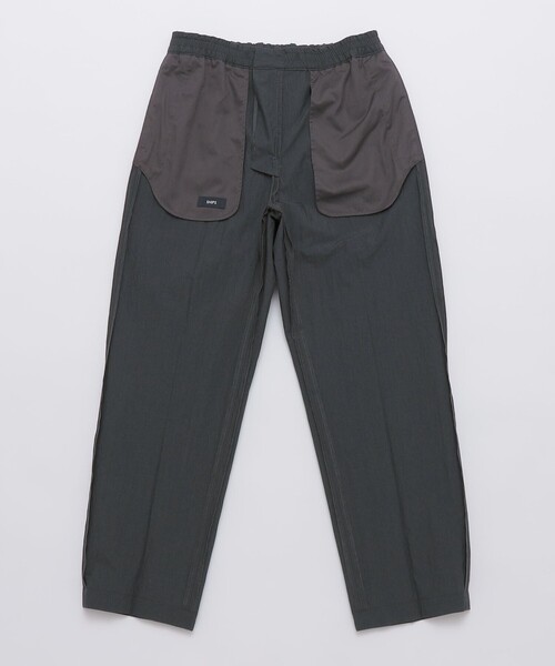 SHIPS（シップス）の「SHIPS:〈洗濯機可能〉CO+ ノープリーツ パンツ(セットアップ対応)（その他パンツ・メンズ・ダークグレー/グレー系その他/ブラック・SMALL/MEDIUM/LARGE）」の18枚目の写真